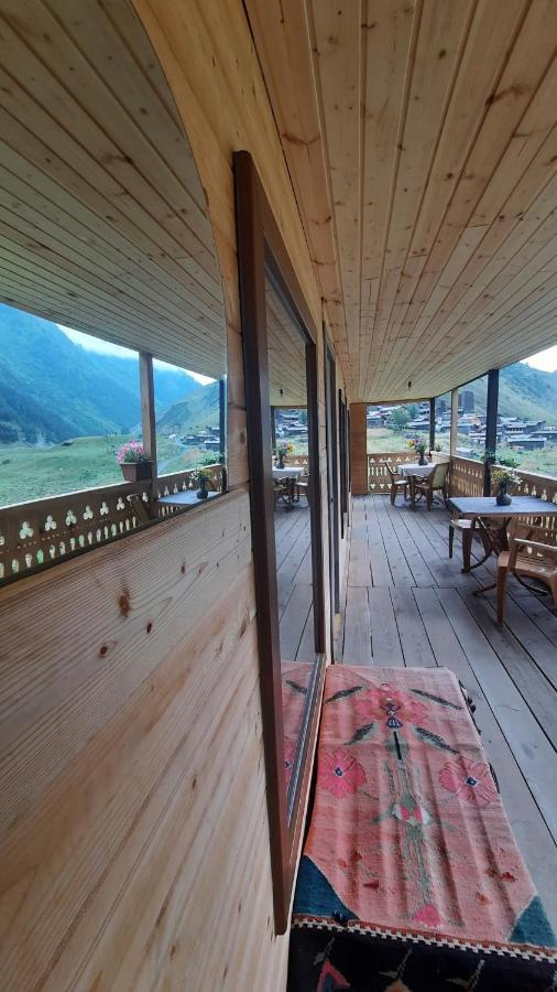 Guesthouse Pirimze Dartlo ภายนอก รูปภาพ